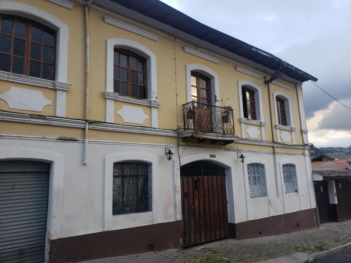 Casa Vieja Del Centro Historico Apartment กีโต ภายนอก รูปภาพ