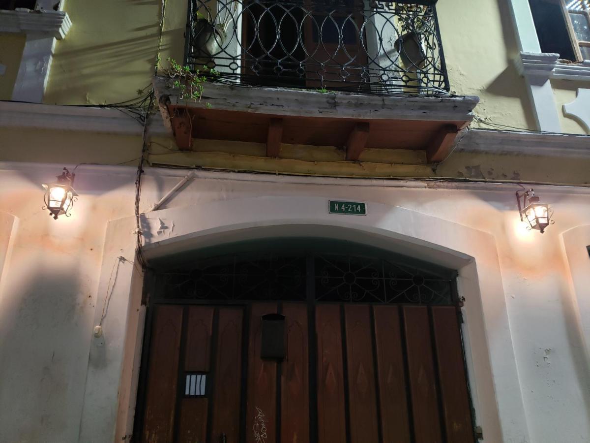 Casa Vieja Del Centro Historico Apartment กีโต ภายนอก รูปภาพ